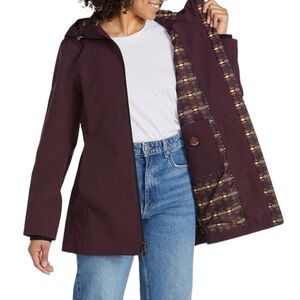 Pendleton Burgandy Hooded Rain Jacket Water repellent and wind resistant